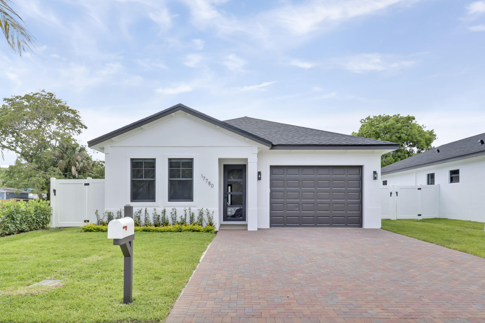 Property Photo:  17780 Thelma Avenue  FL 33458 