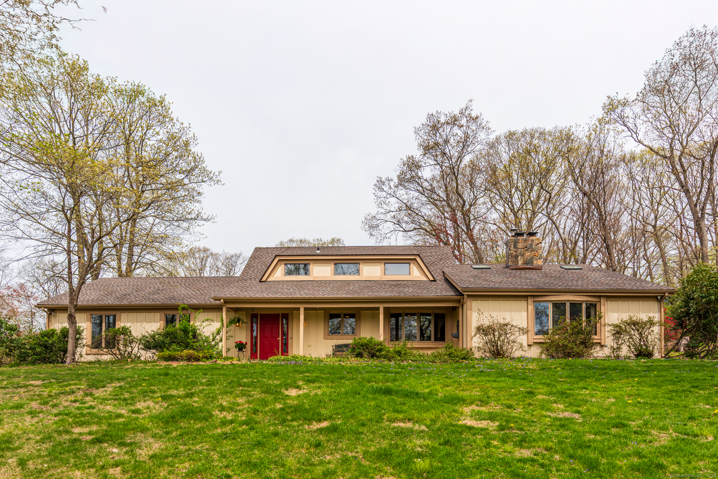 Property Photo: 65 Cloverdale Avenue CT 06484