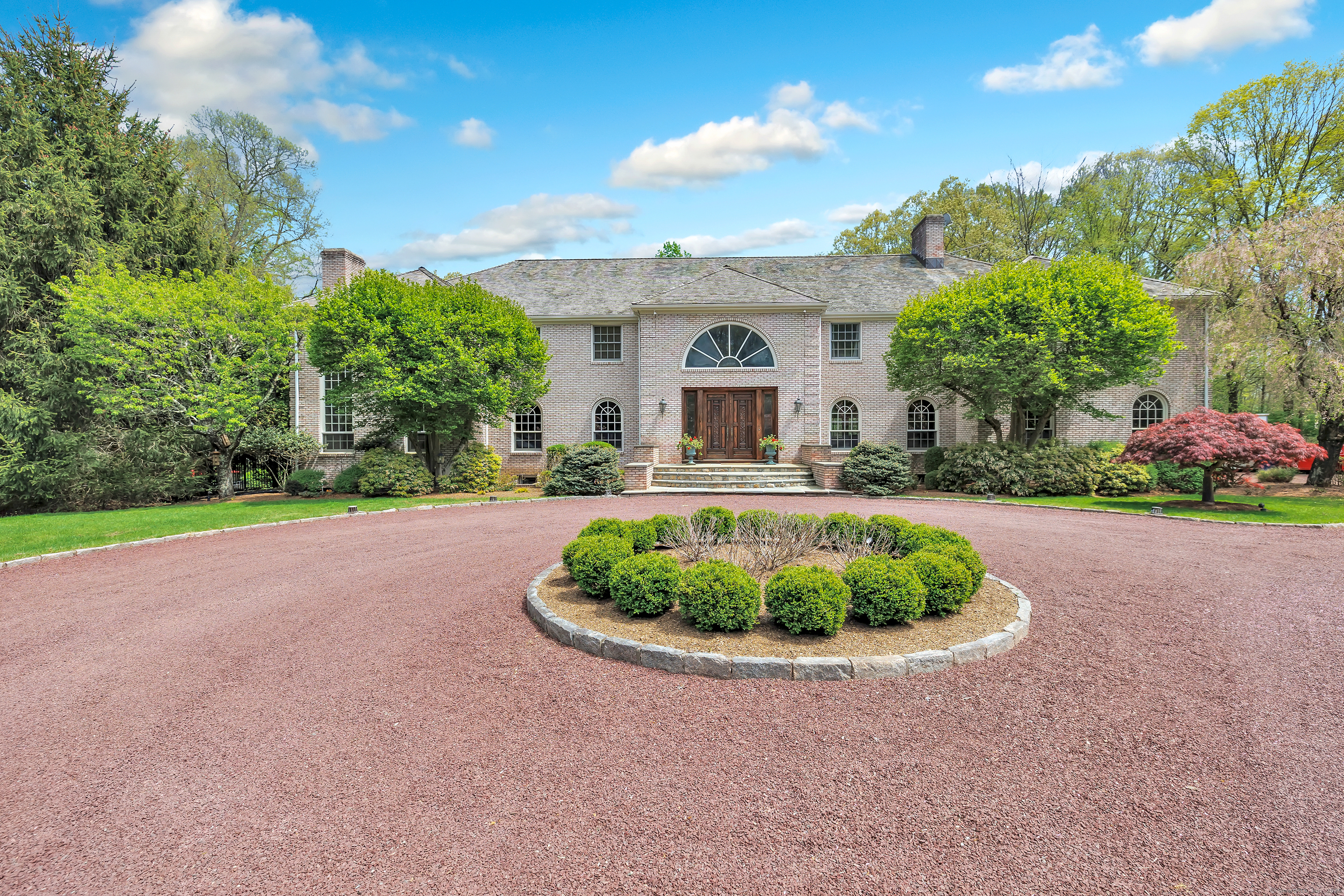 Property Photo: 194 Long Close Road CT 06902