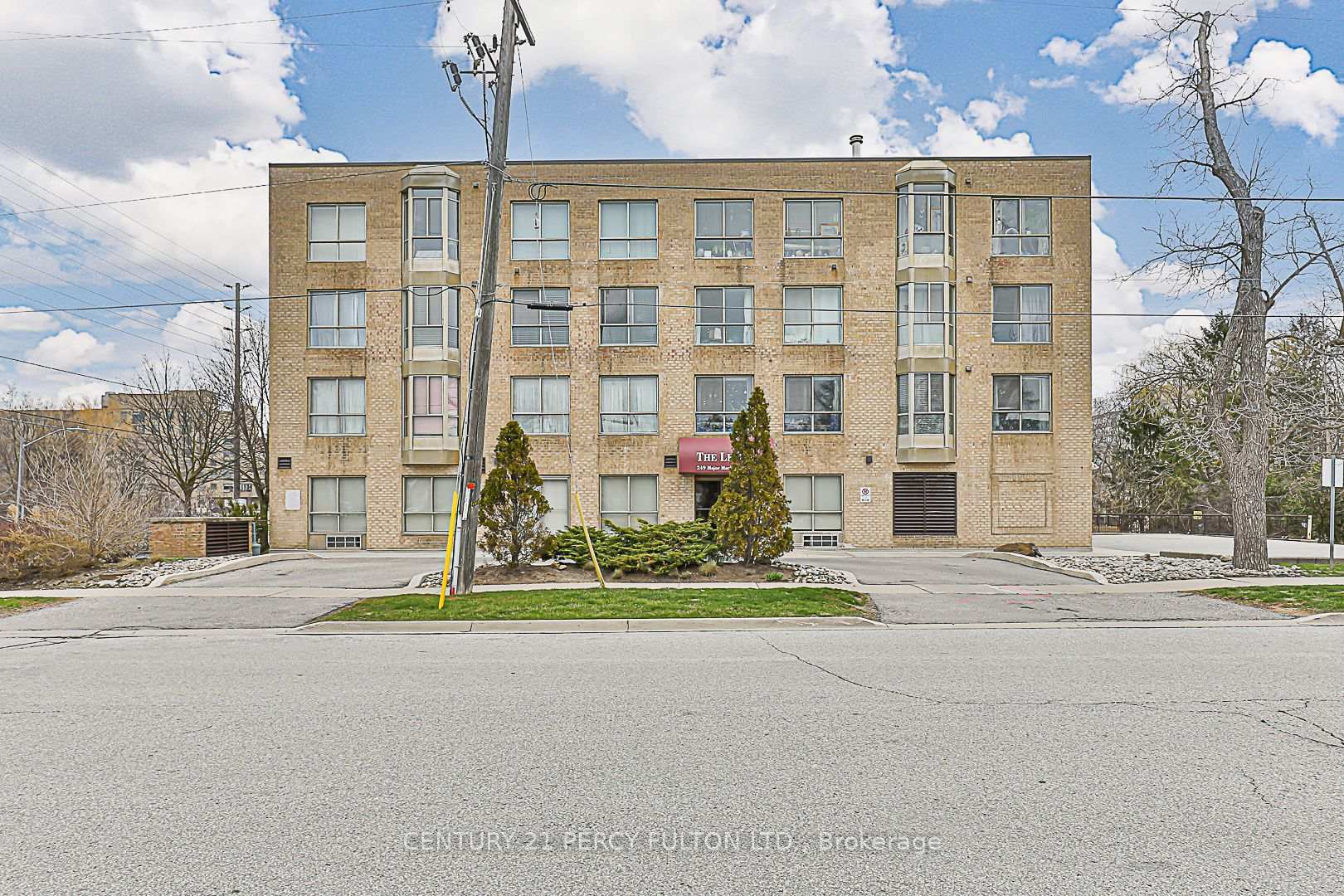 Photo de la propriété: 249 Major Mackenzie Drive E 203 ON L4C 9M8
