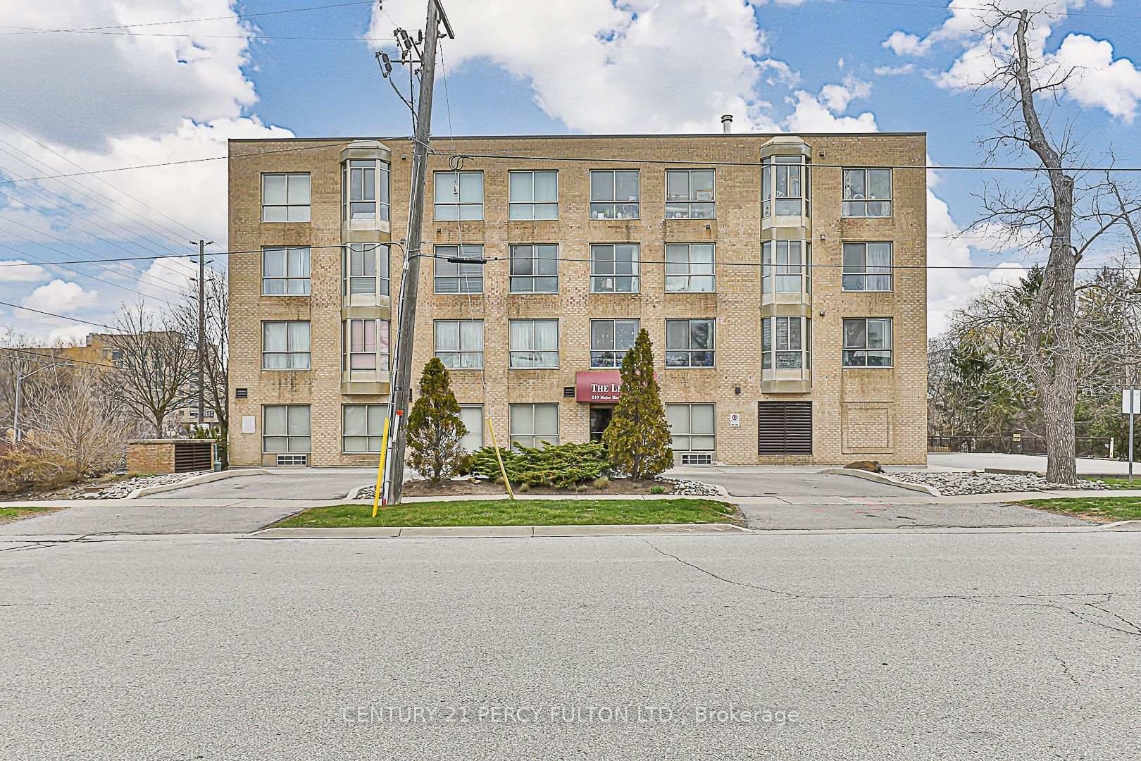 Photo de la propriété: 249 Major Mackenzie Drive E 203 ON L4C 9M8