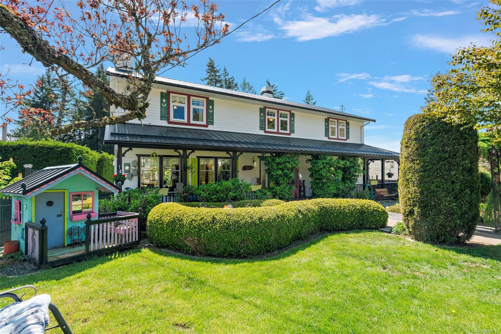 Photo de la propriété: 3562 Desmond Dr BC V9C 3T1