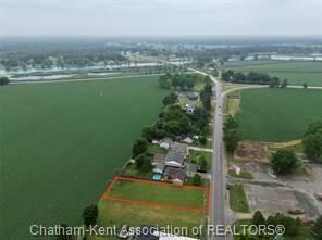 7009 Dufferin Avenue  Wallaceburg ON N8A 4N3 photo