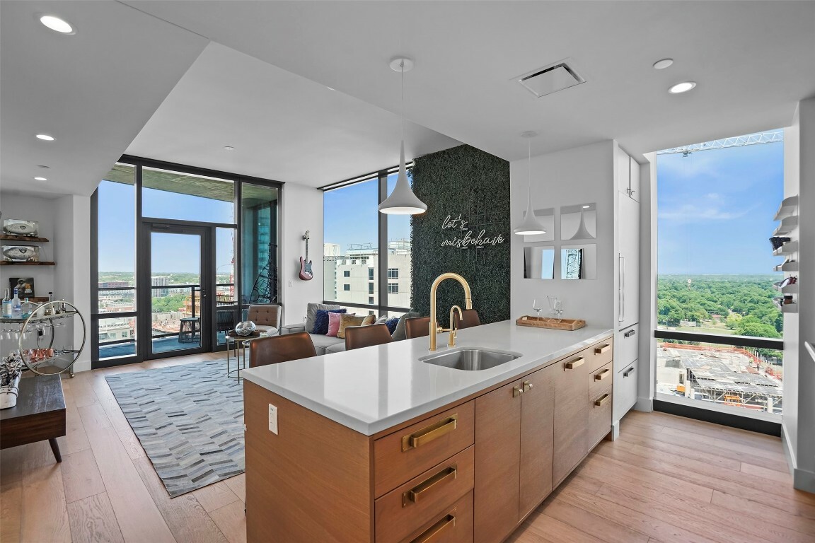 Property Photo: 70 Rainey Street 1409 TX 78701
