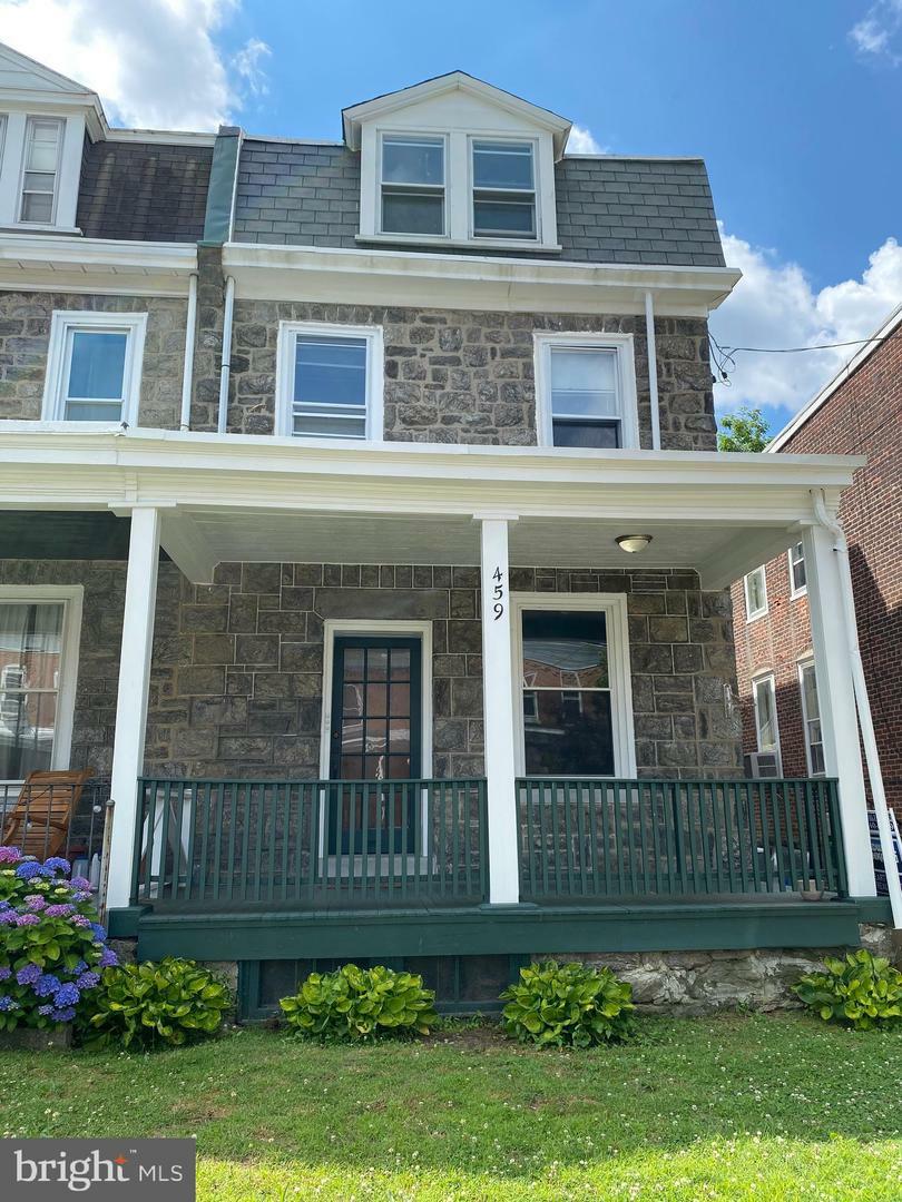 Property Photo:  459 Seville Street 3rd Floor  PA 19128 