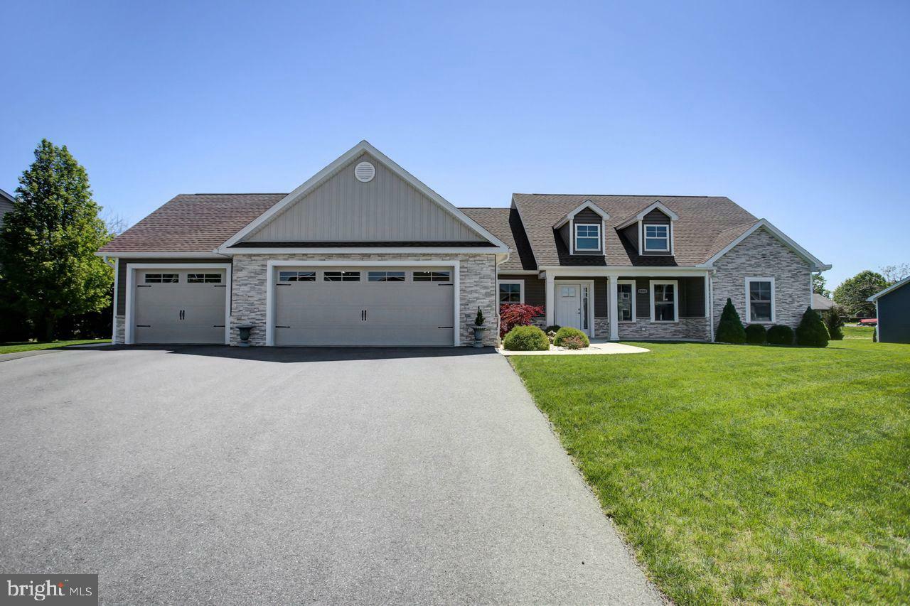 Property Photo: 5890 Gabrielle Lane PA 17202