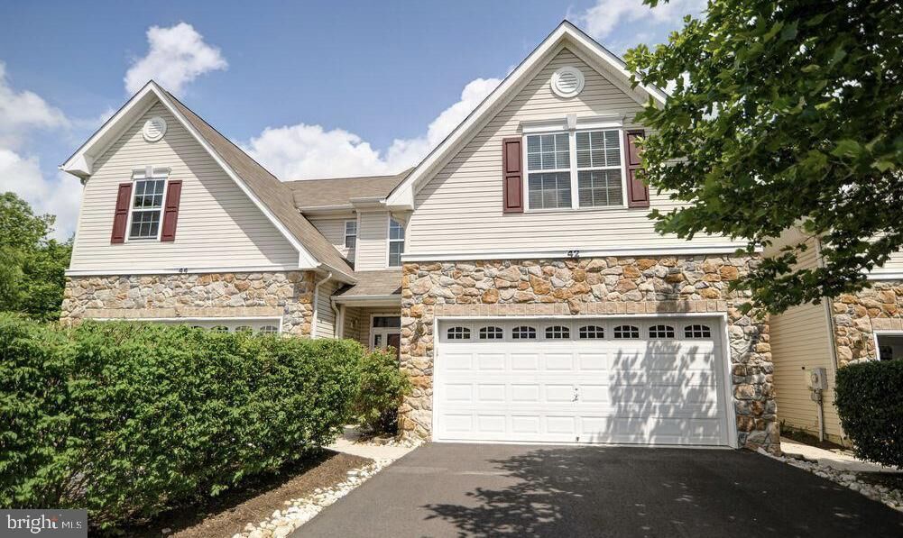 Property Photo:  42 Haddon Court  NJ 08534 