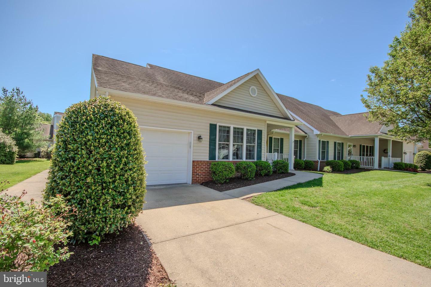Property Photo: 904 Winding Way MD 21804