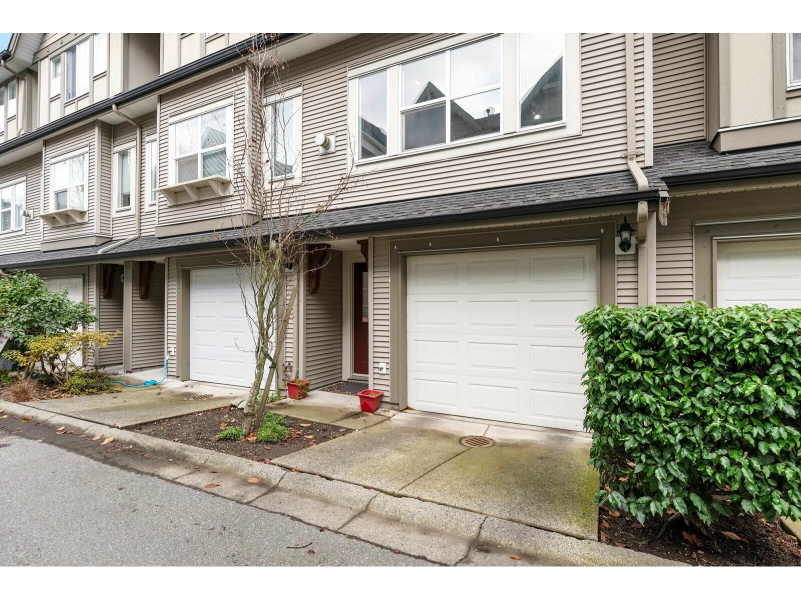Property Photo: 8737 161 64 BC V4N 5G3