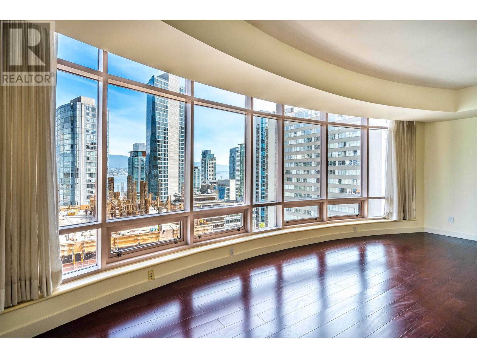 Photo de la propriété: 1500 Alberni Street 10A BC V6G 3C9