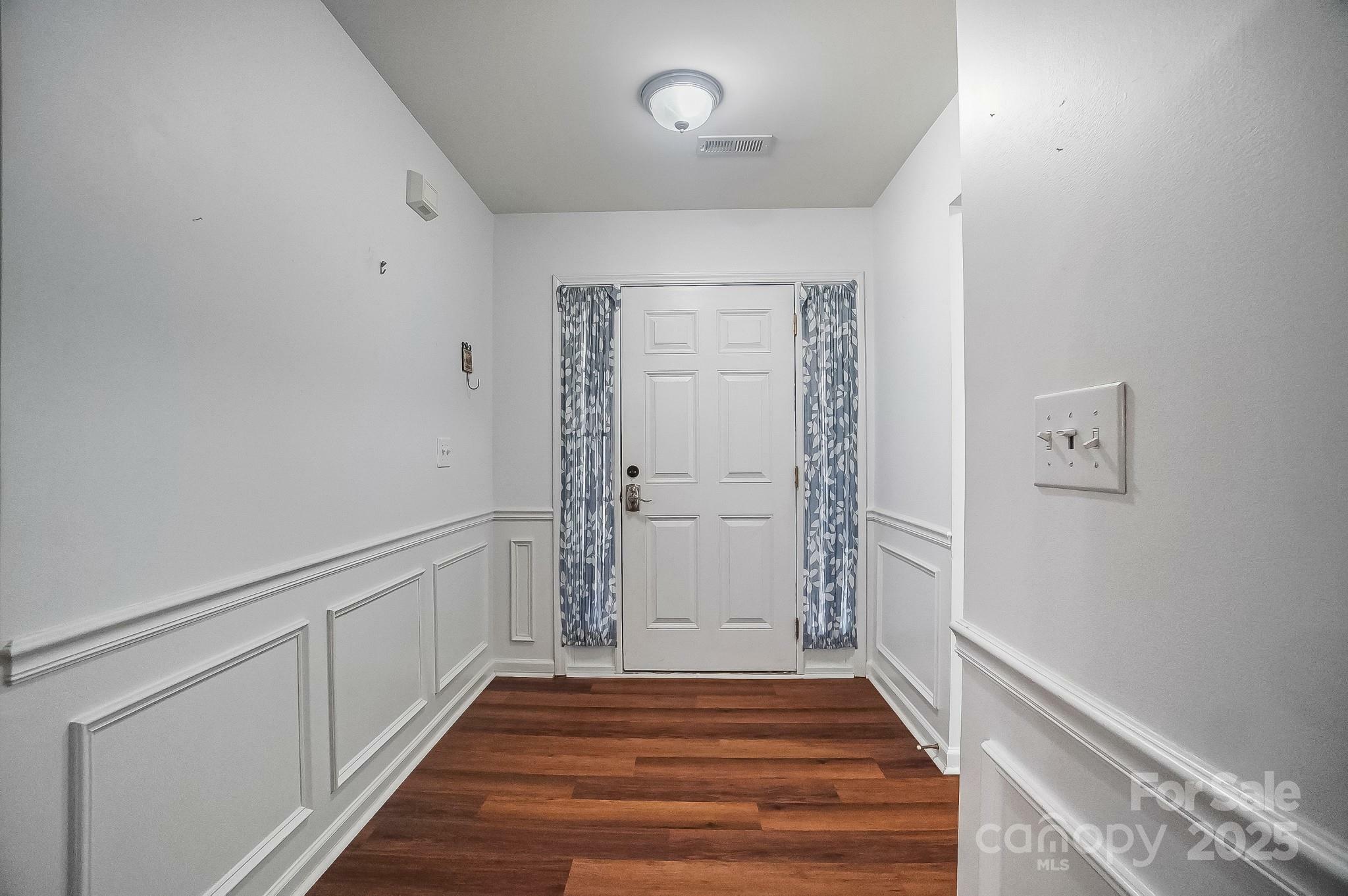 Property Photo: 1863 New Castle Drive SC 29707