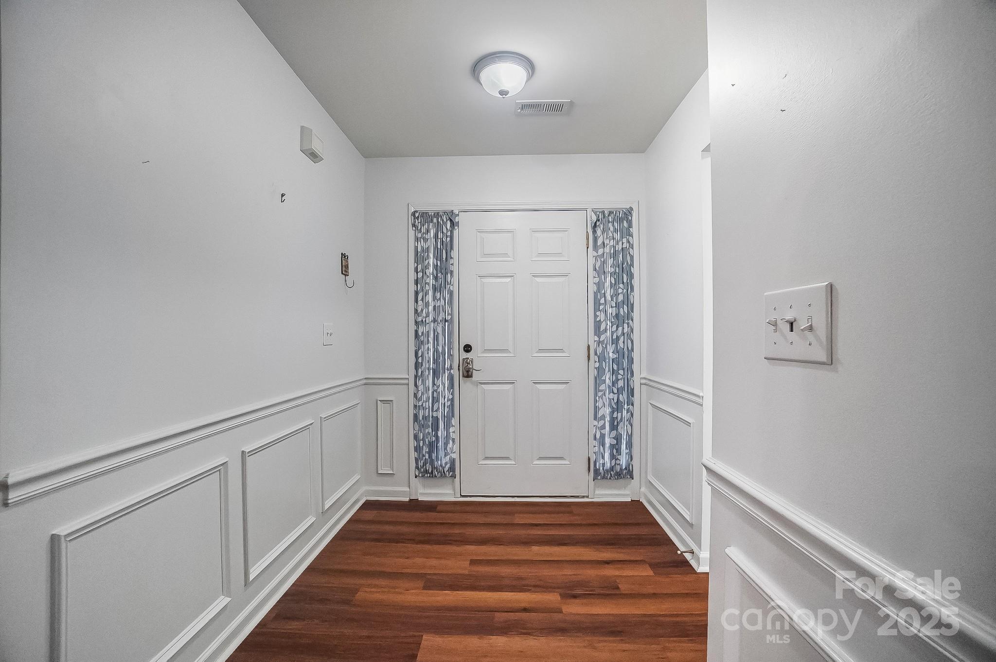 Property Photo:  1863 New Castle Drive  SC 29707 
