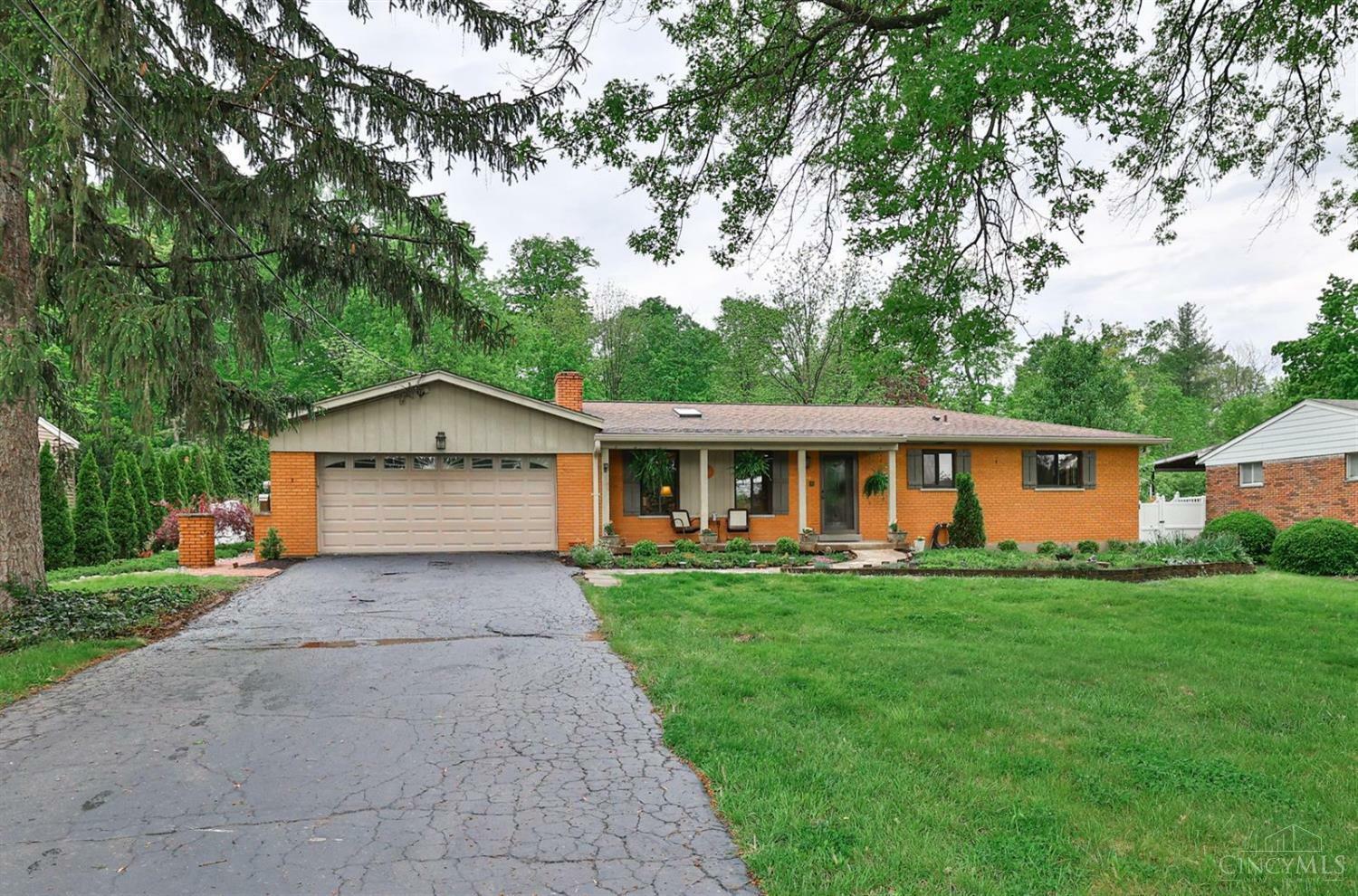 Property Photo: 10435 Zocalo Drive OH 45251
