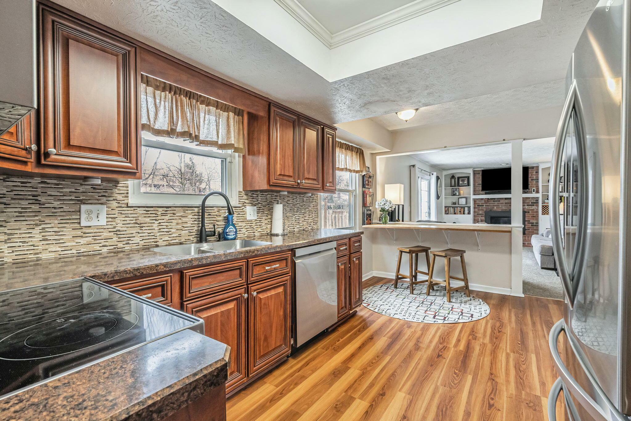 Property Photo: 803 W Main Street OH 43081