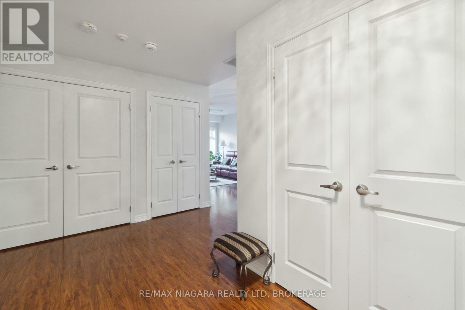 Property Photo:  4644 Pettit Avenue 221  ON L2E 6L5 