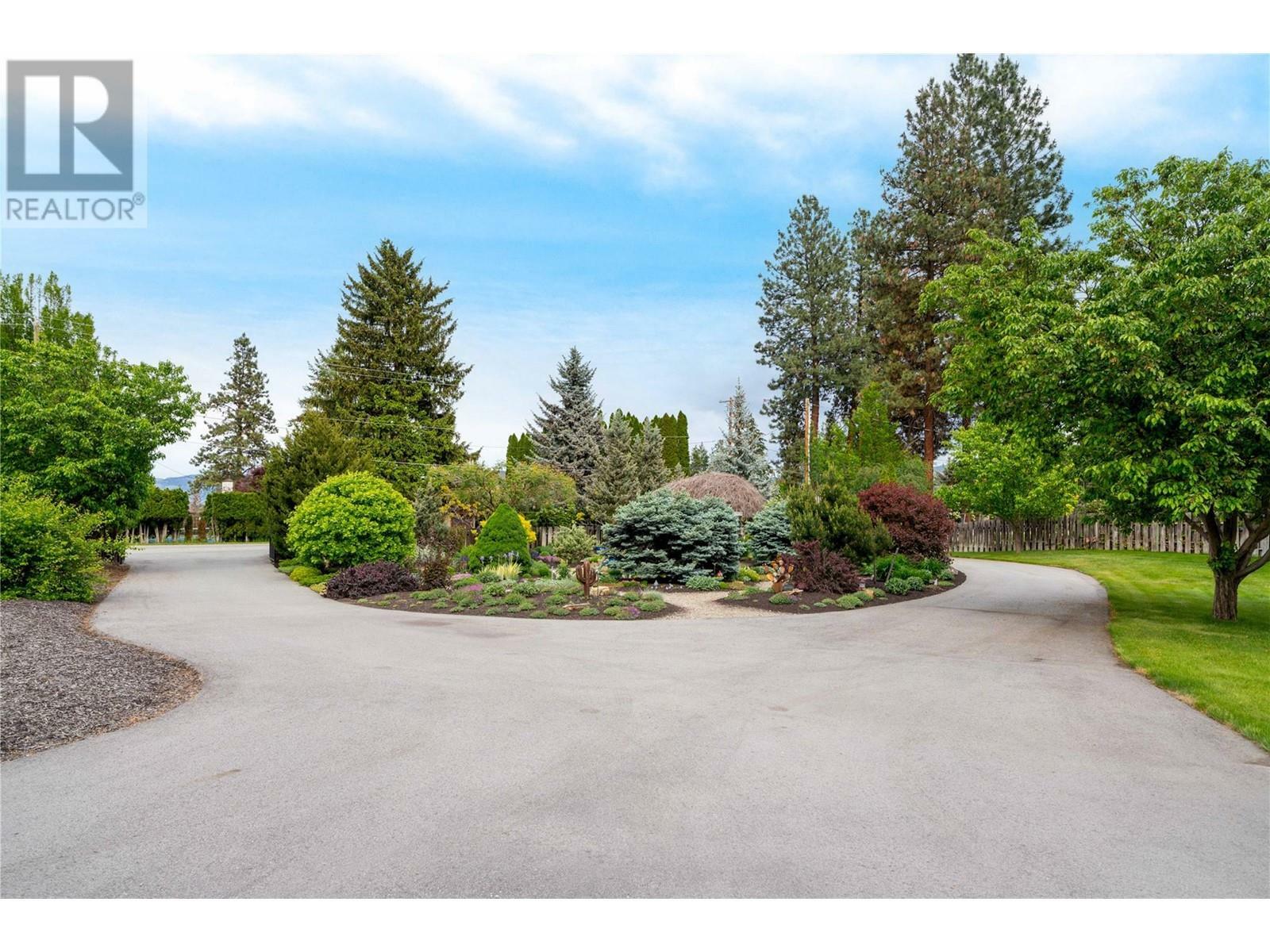 Property Photo: 1193 Mission Ridge Road BC V1W 3B2