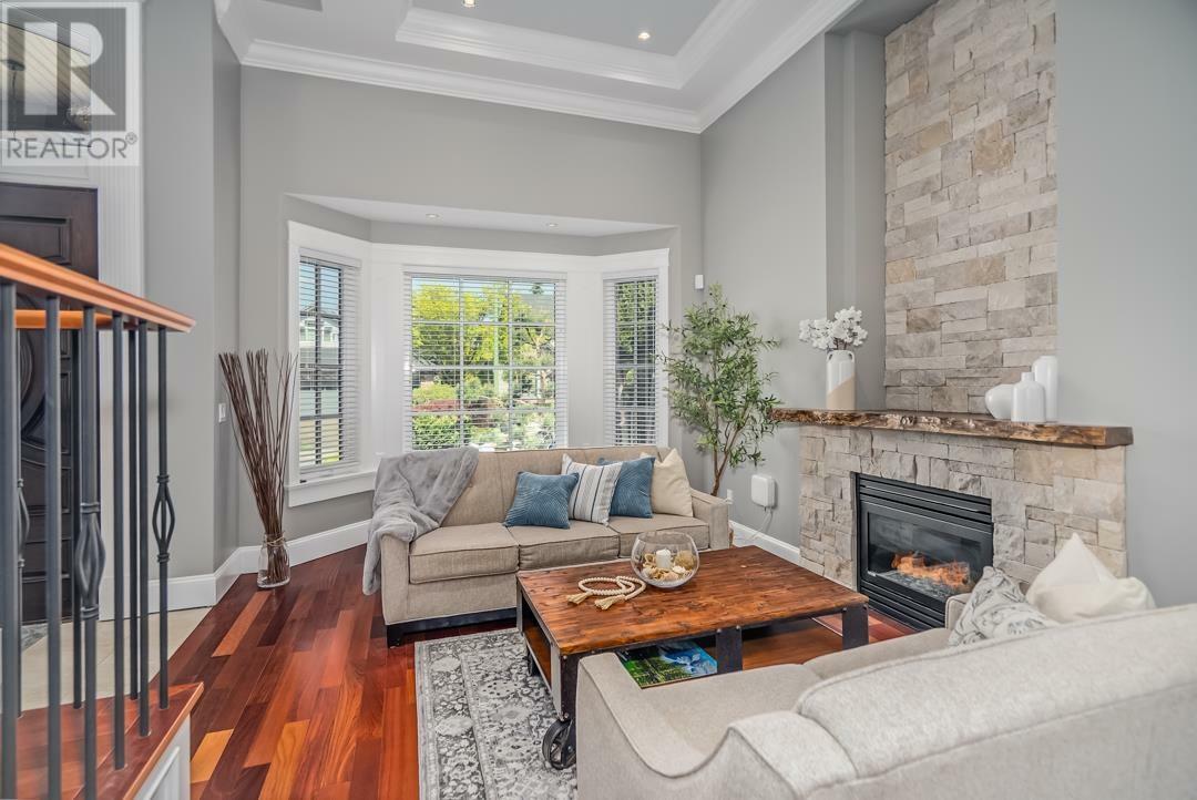 Property Photo: 836 Sprice Avenue BC V3J 2P1