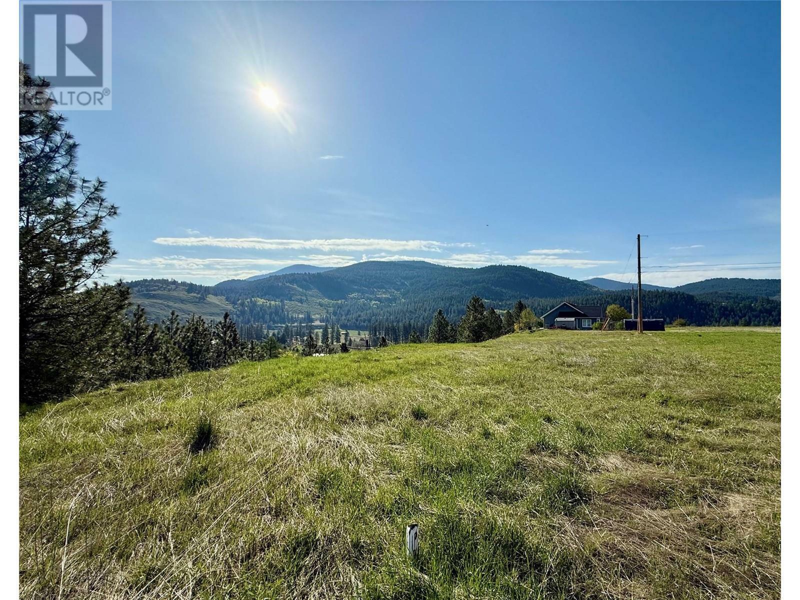 Photo de la propriété: 4391 Vancouver Avenue West BC V0H 1H5