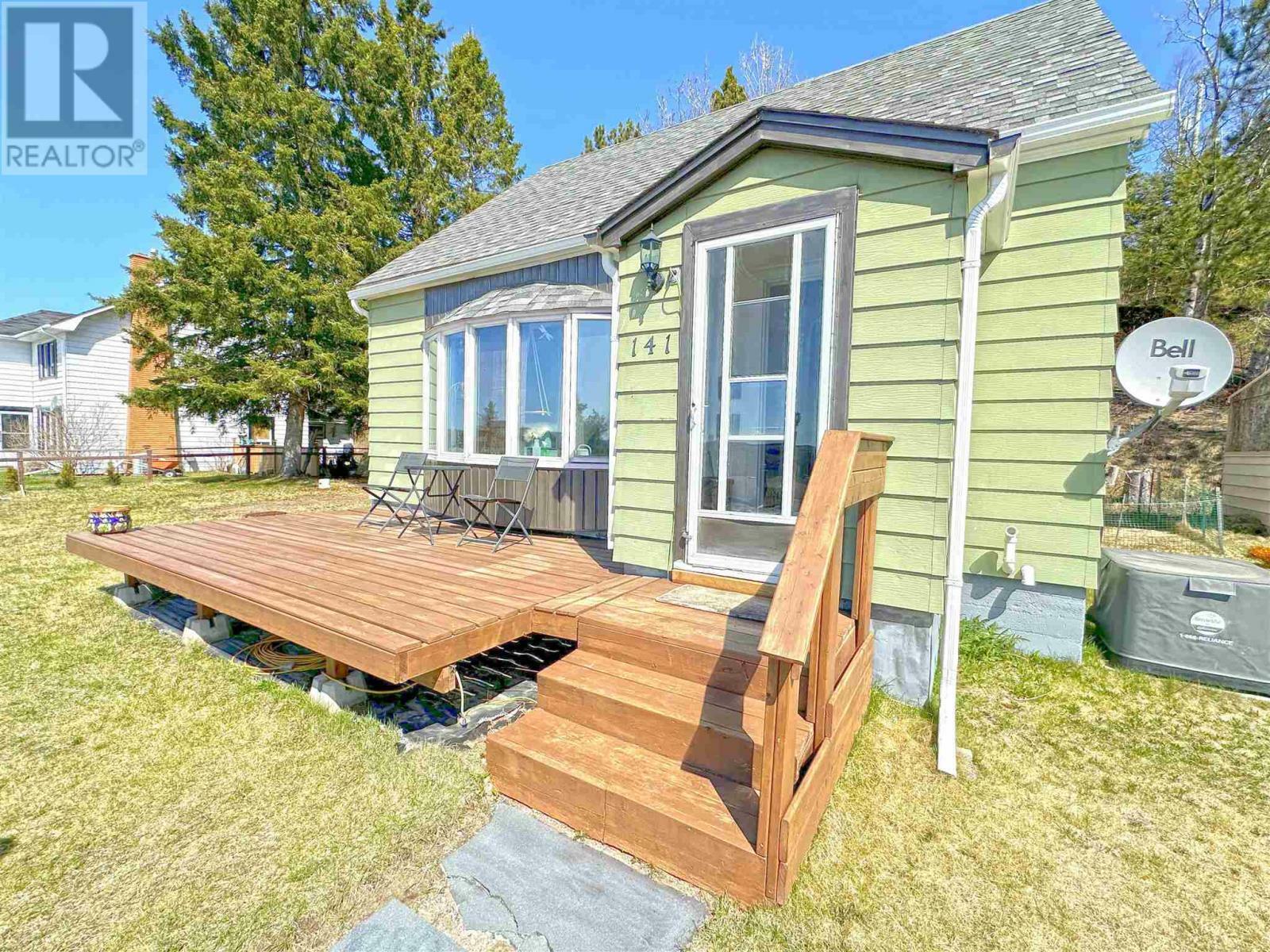 Property Photo: 141 McKirdy Ave ON P0T 2J0