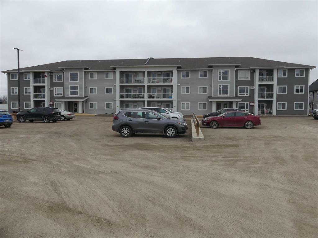 Property Photo:  23 Howden Avenue  MB R1N 3Z4 