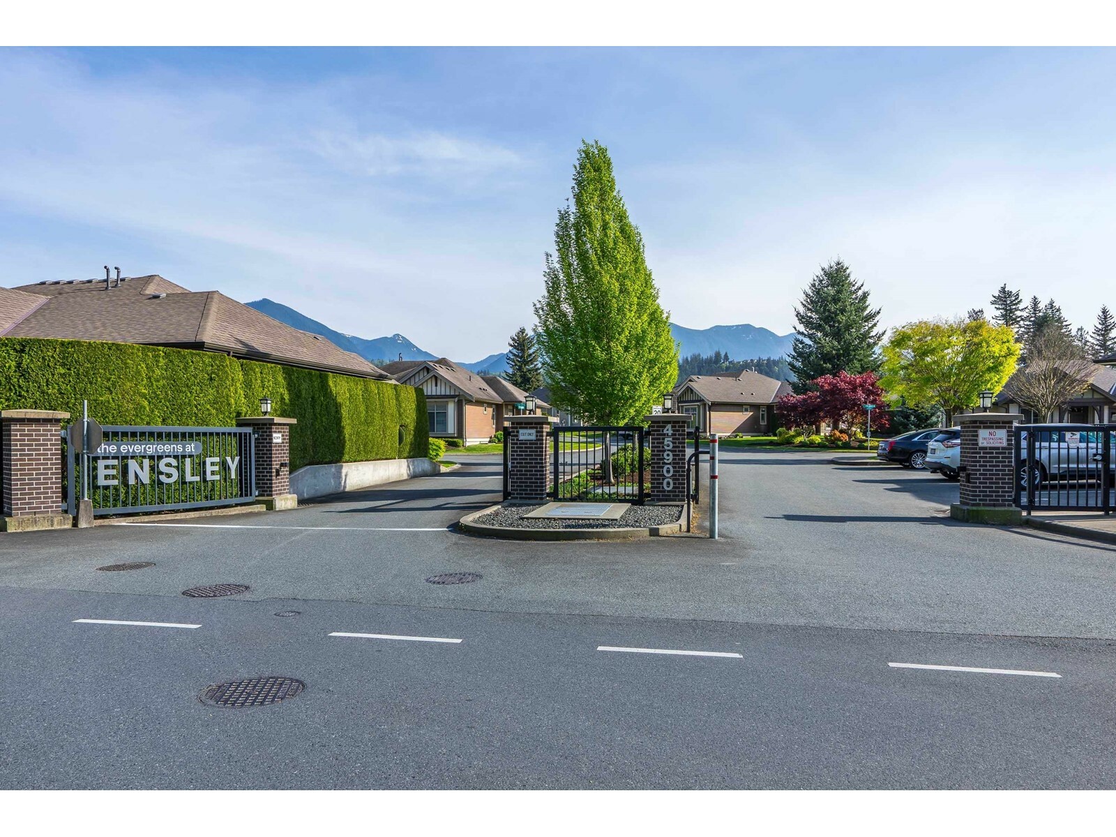 Property Photo: 45900 South Sumas Road 41 BC V2R 0S9