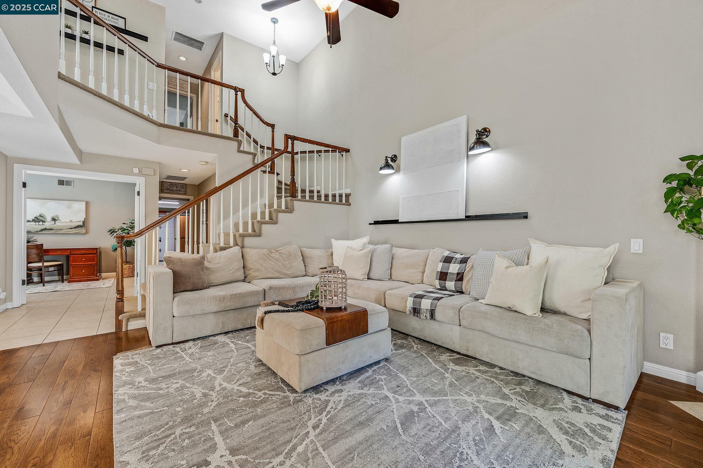 60 Rainbow Cir  Danville CA 94506 photo