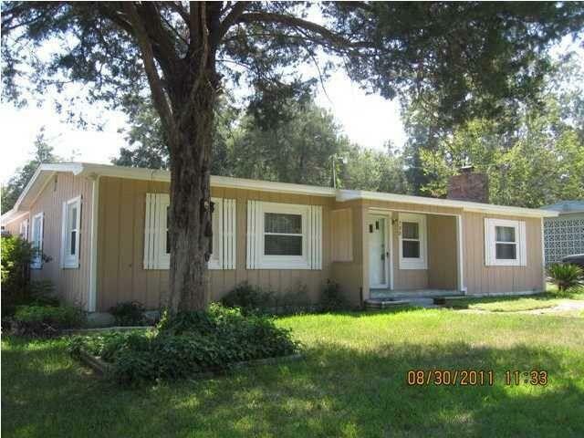Property Photo:  758 Georgia Street  FL 32536 