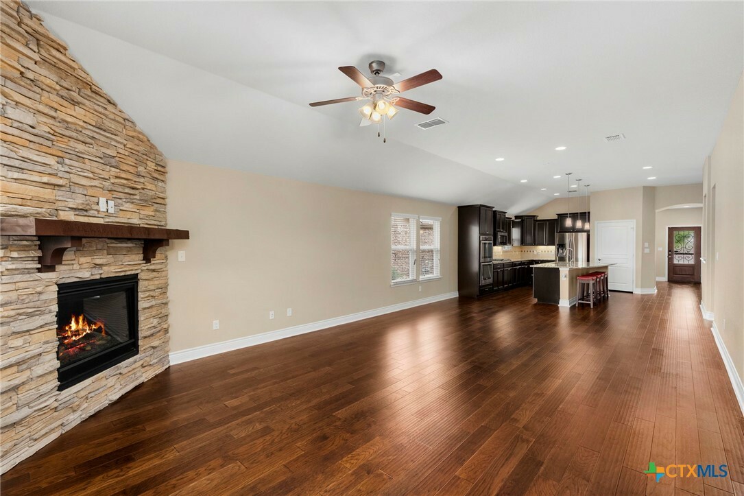 Property Photo: 620 Ridgemeadow Drive TX 78130