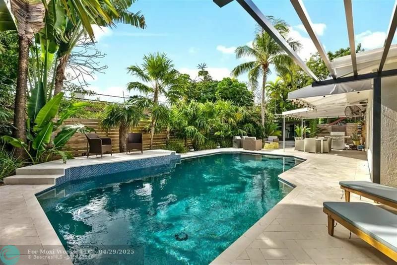 Property Photo: 2832 NE 22nd St FL 33305