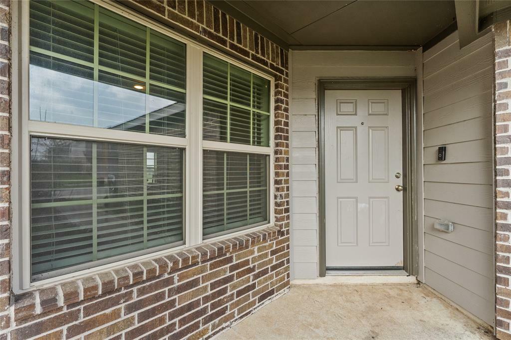 Property Photo: 14515 Broadbury Pond Road TX 77583