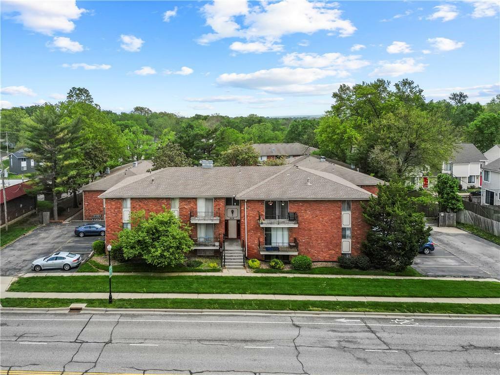 Property Photo:  8215 Santa Fe Drive 10  KS 66204 