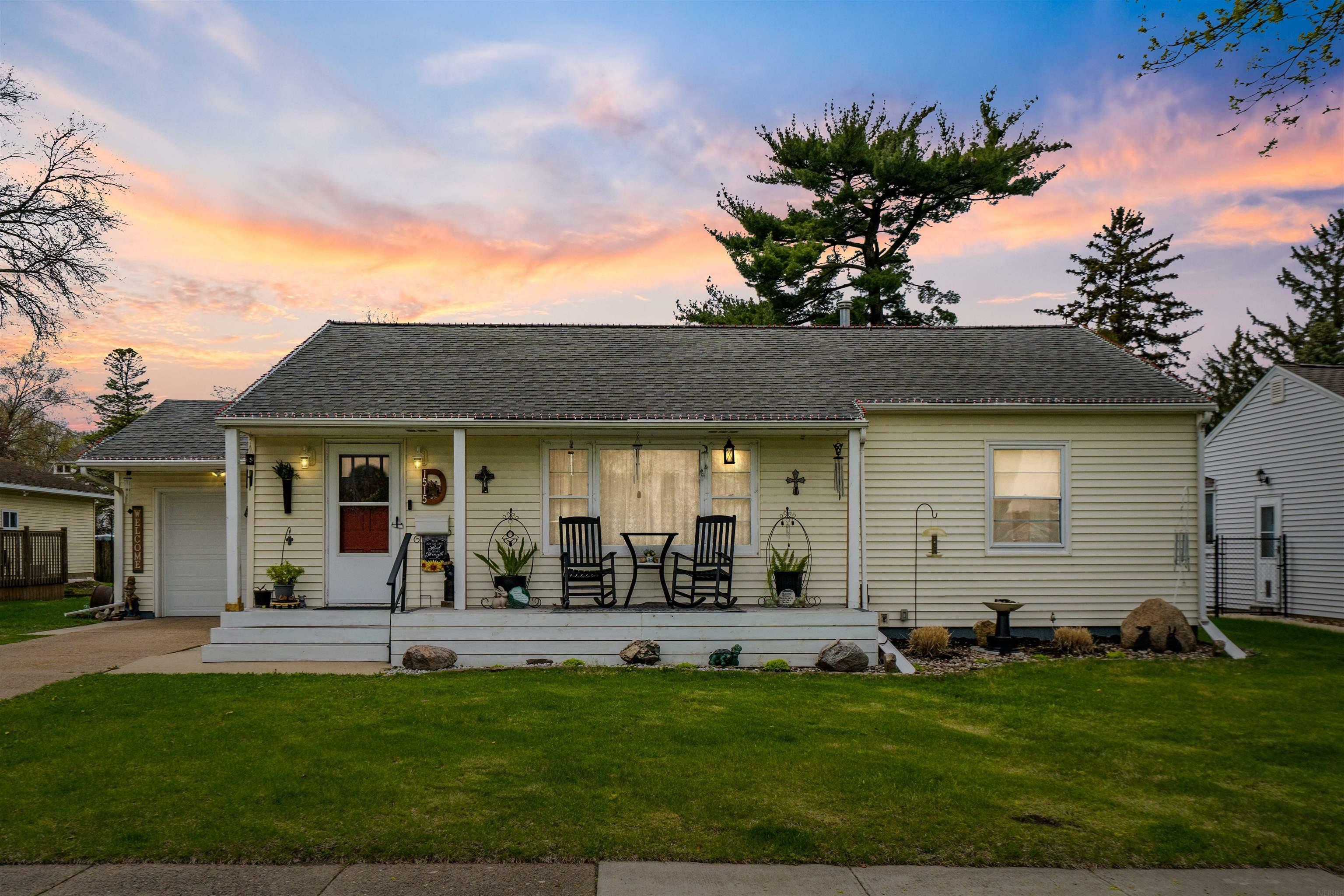 1515 Clay Street  Cedar Falls IA 50613 photo