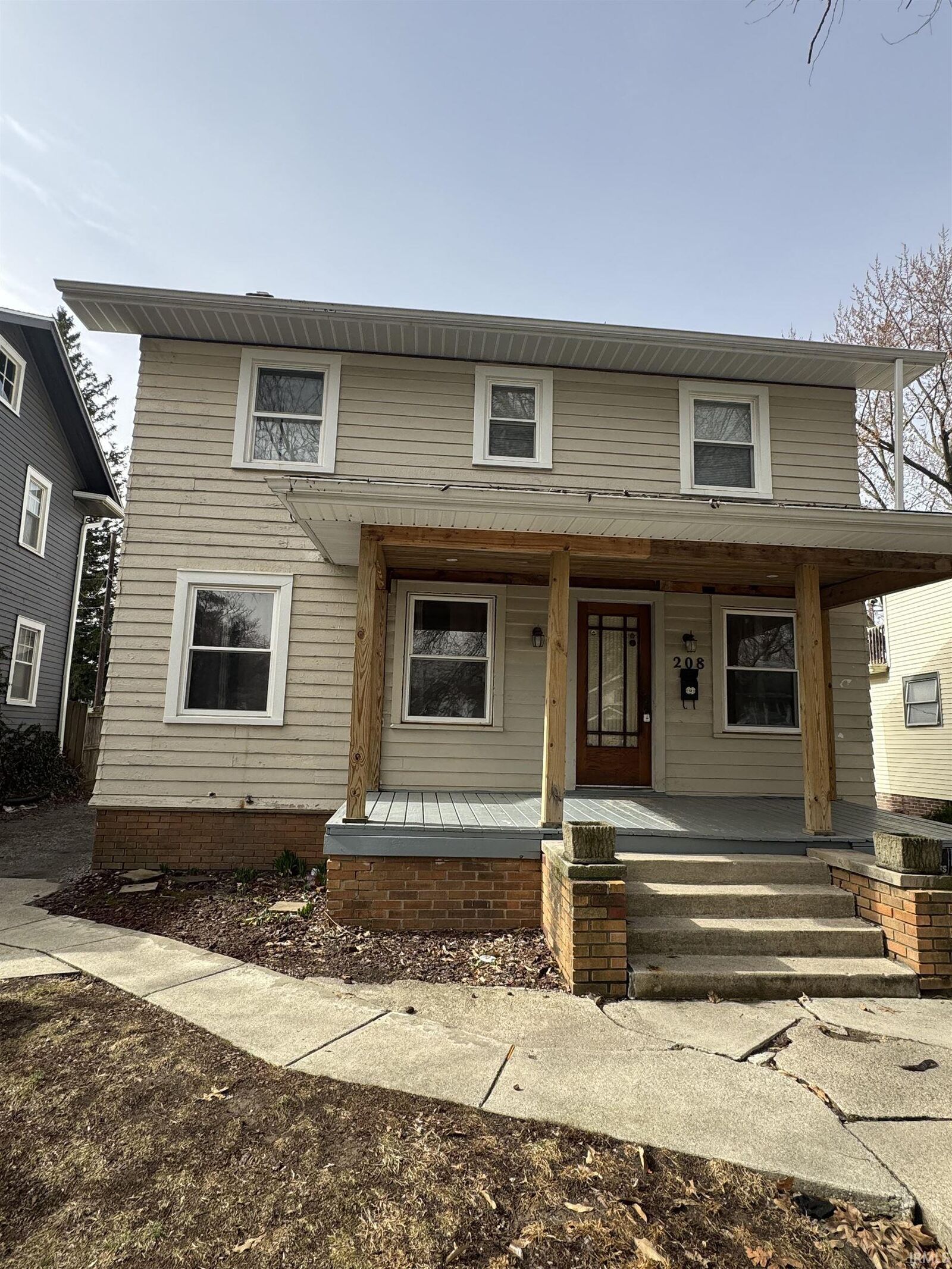 Property Photo: 208 McKinnie Circle IN 46806