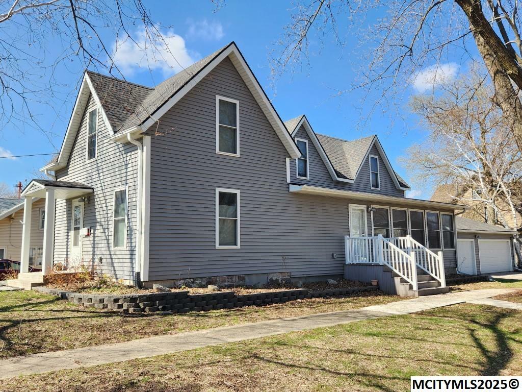 Property Photo: 400 N 5th St IA 50428