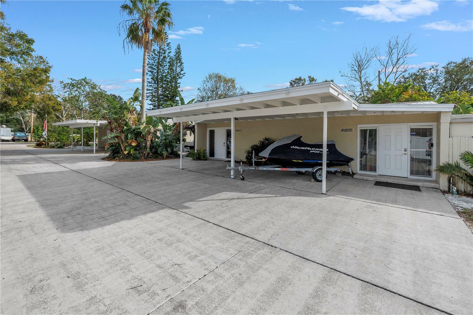 Property Photo: 1630 Pine Street FL 33774