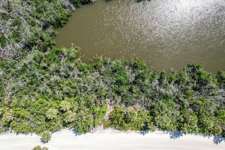Property Photo:  6170 Rum Cove Drive  FL 33946 