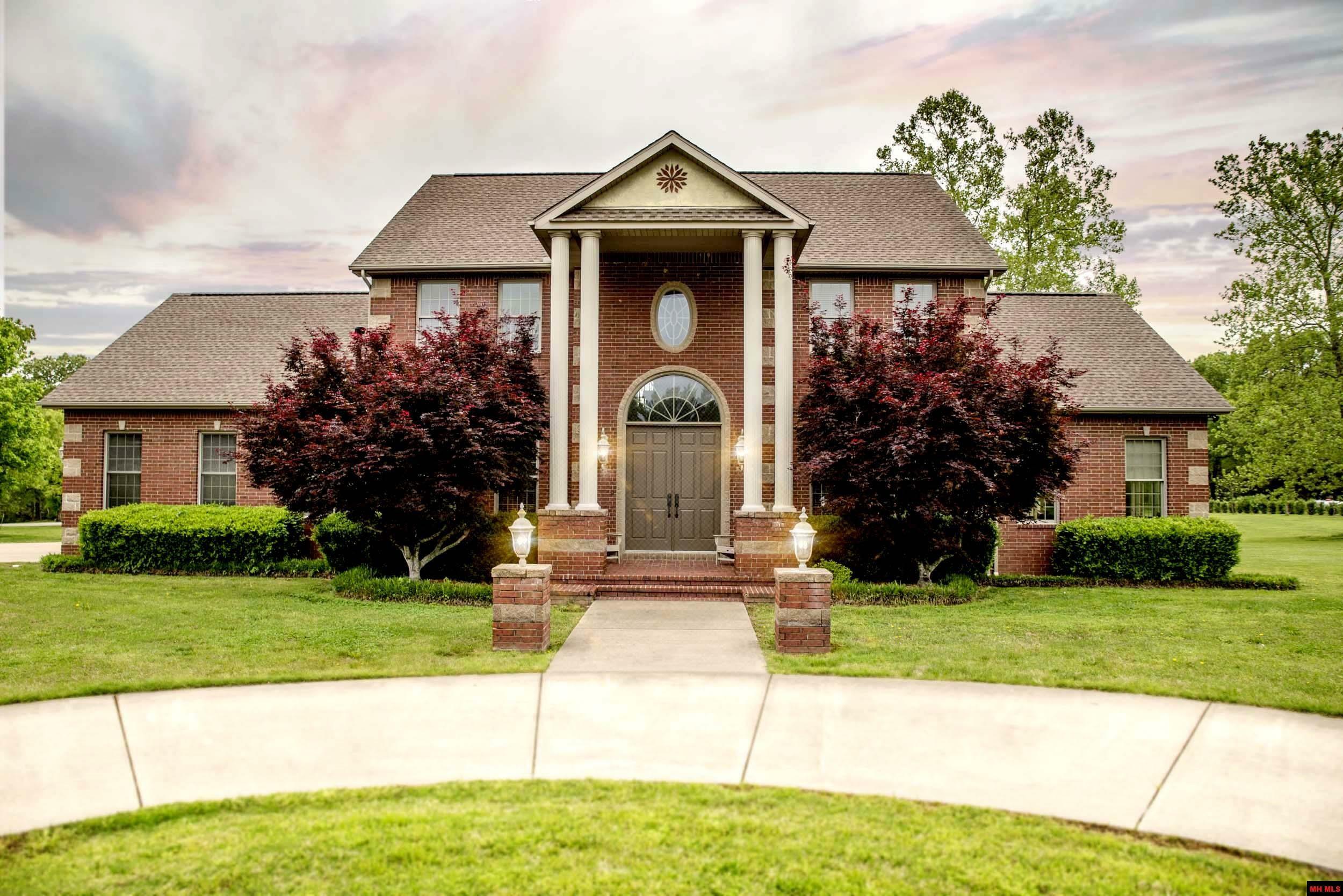 Property Photo: 4211 Hwy 201 South AR 72653