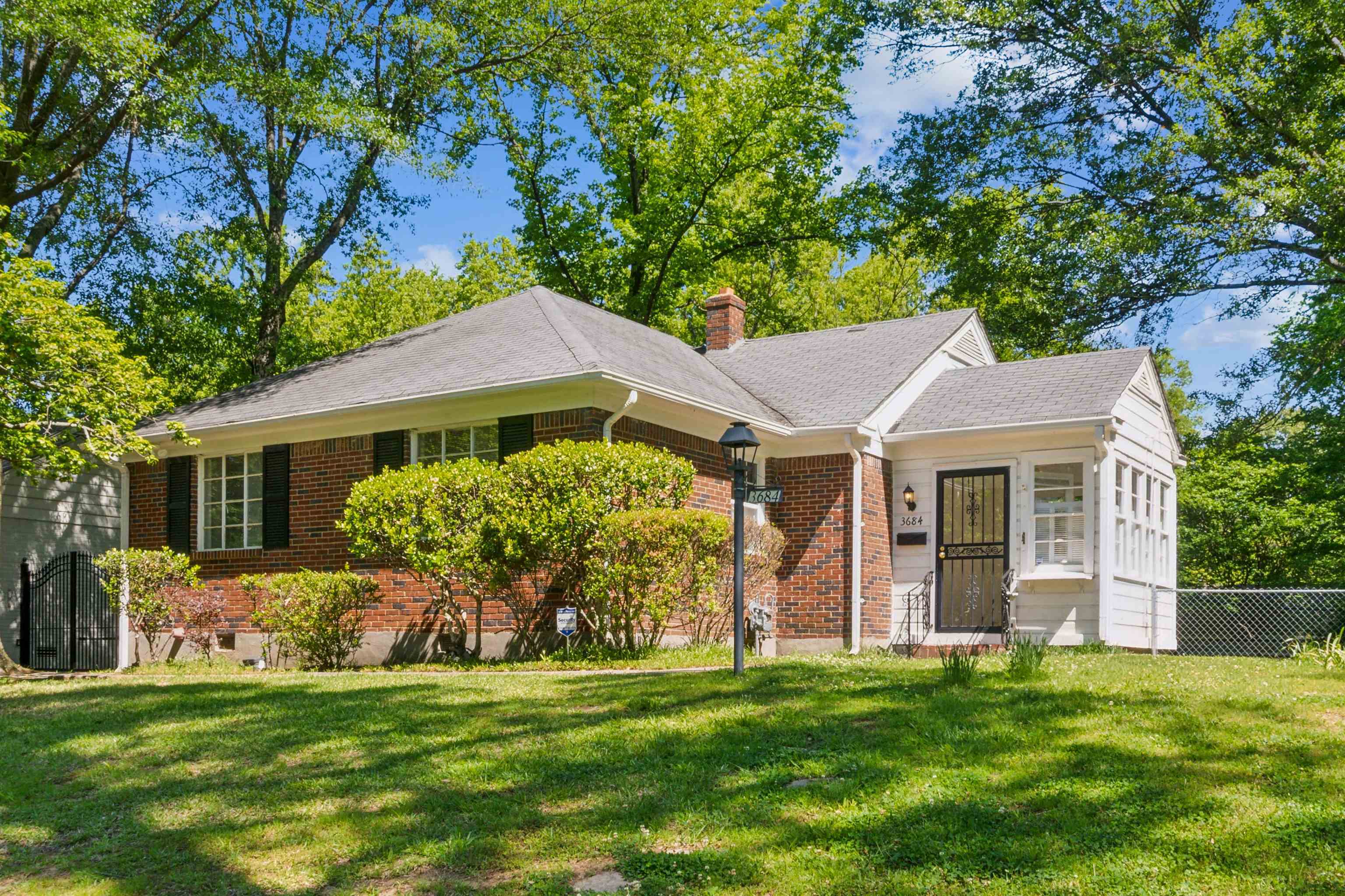 Property Photo: 3684 Philwood Ave TN 38122