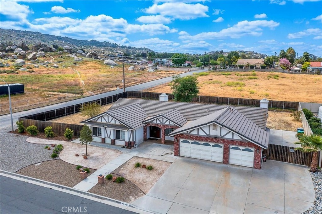 Property Photo:  29247 Cobblestone Street  CA 92567 