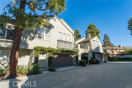 Property Photo: 4 Auvergne CA 92657