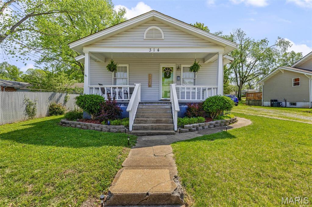 Property Photo: 314 S Carleton Street MO 63640