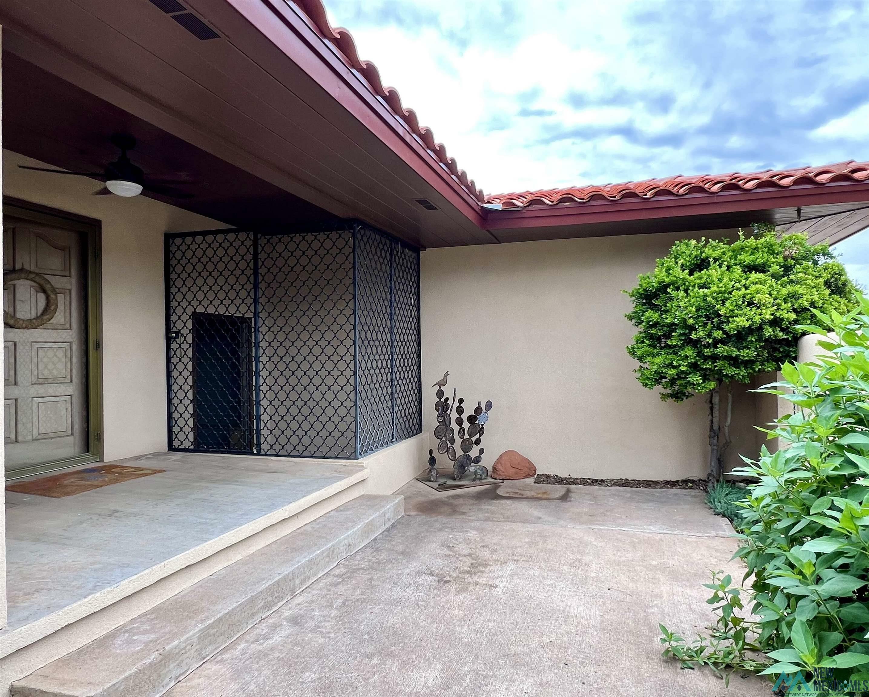 Property Photo: 2108 Gidding Street NM 88101