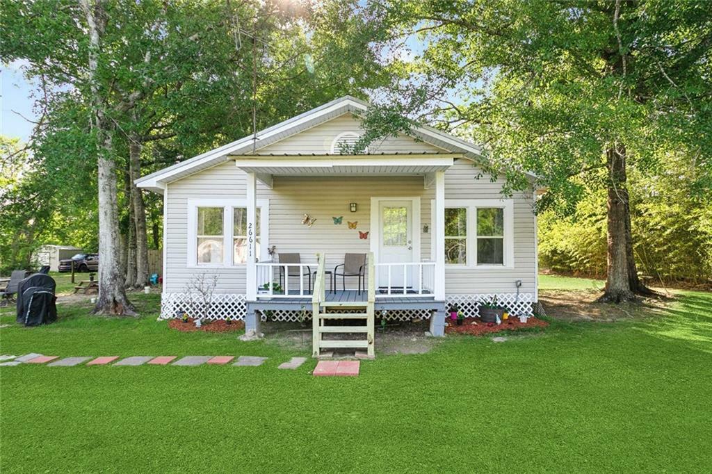 Property Photo: 26611 Deer Lane LA 70744