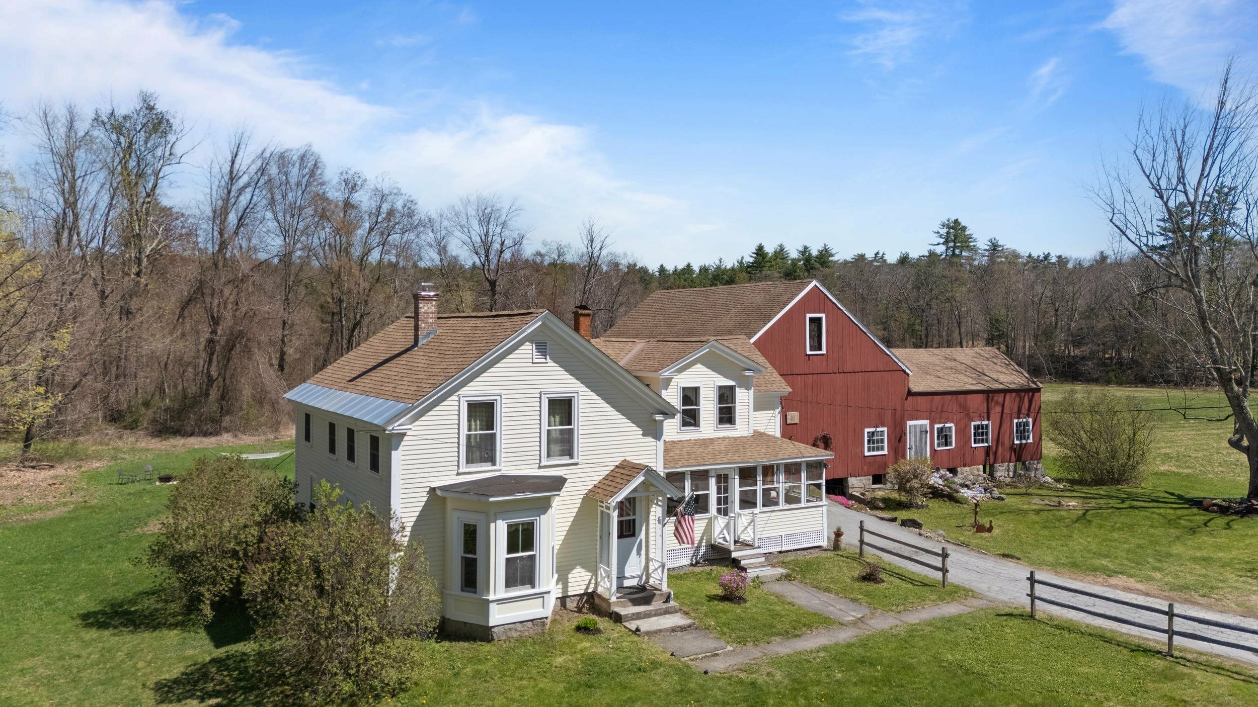 Property Photo: 265 Burton Highway NH 03086