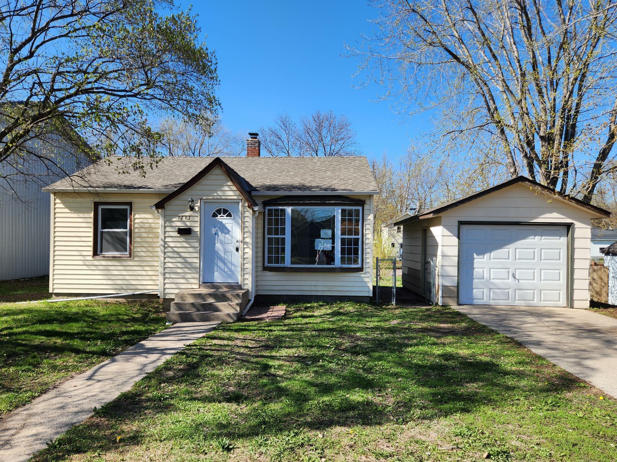 1213 12th Street E  Glencoe MN 55336 photo