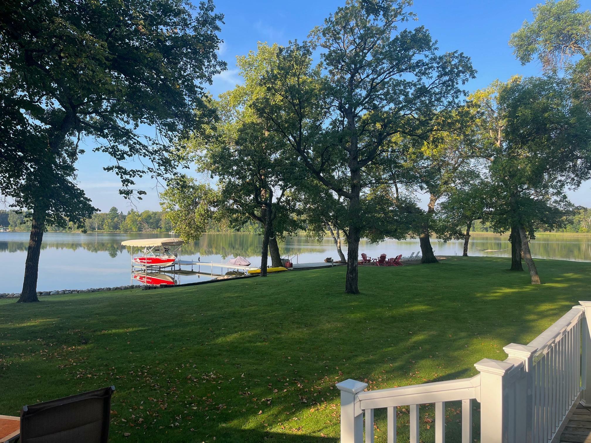 Property Photo: 806 Longview Drive MN 56501