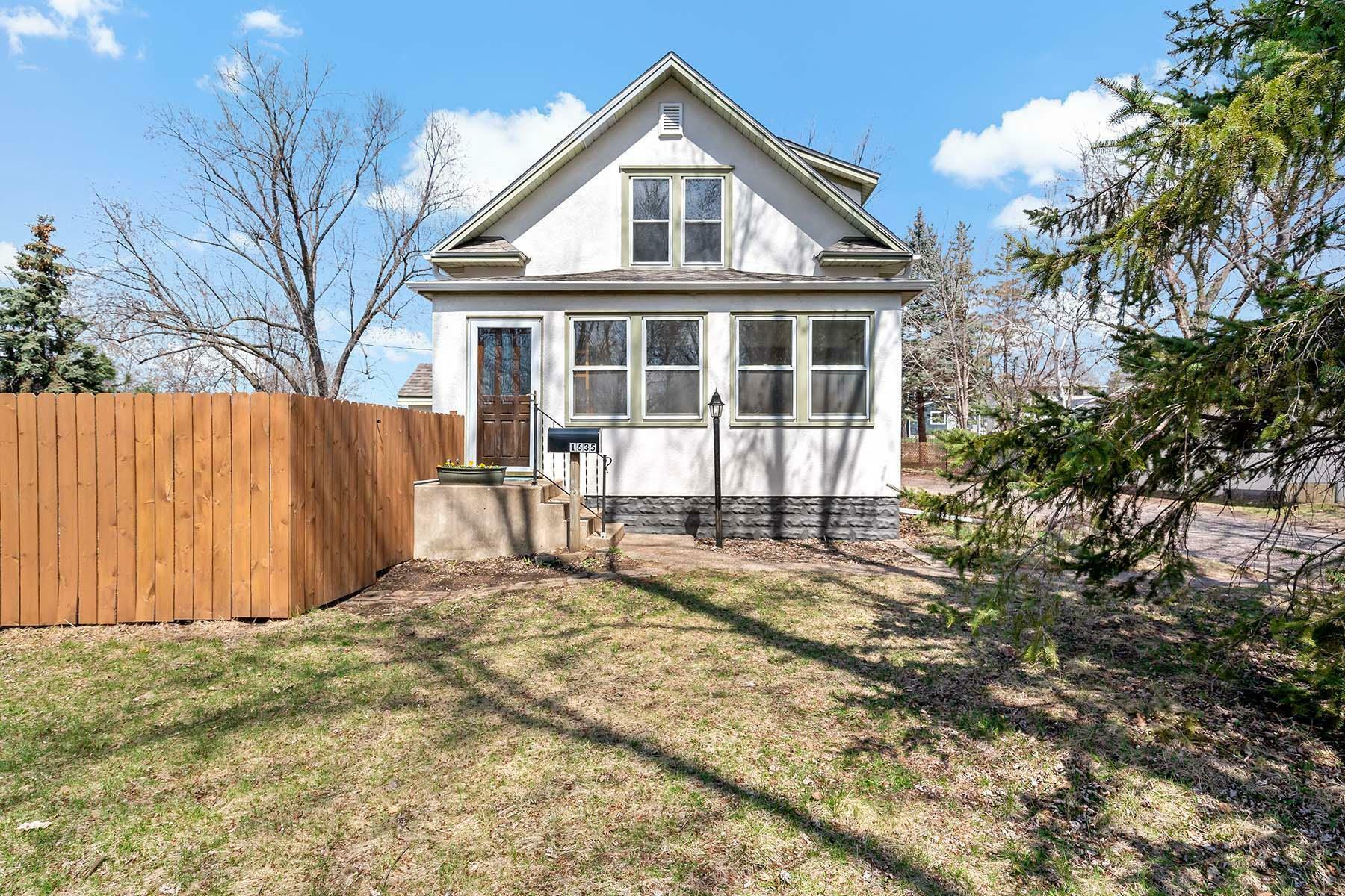 Property Photo: 1635 Old Hudson Road MN 55106