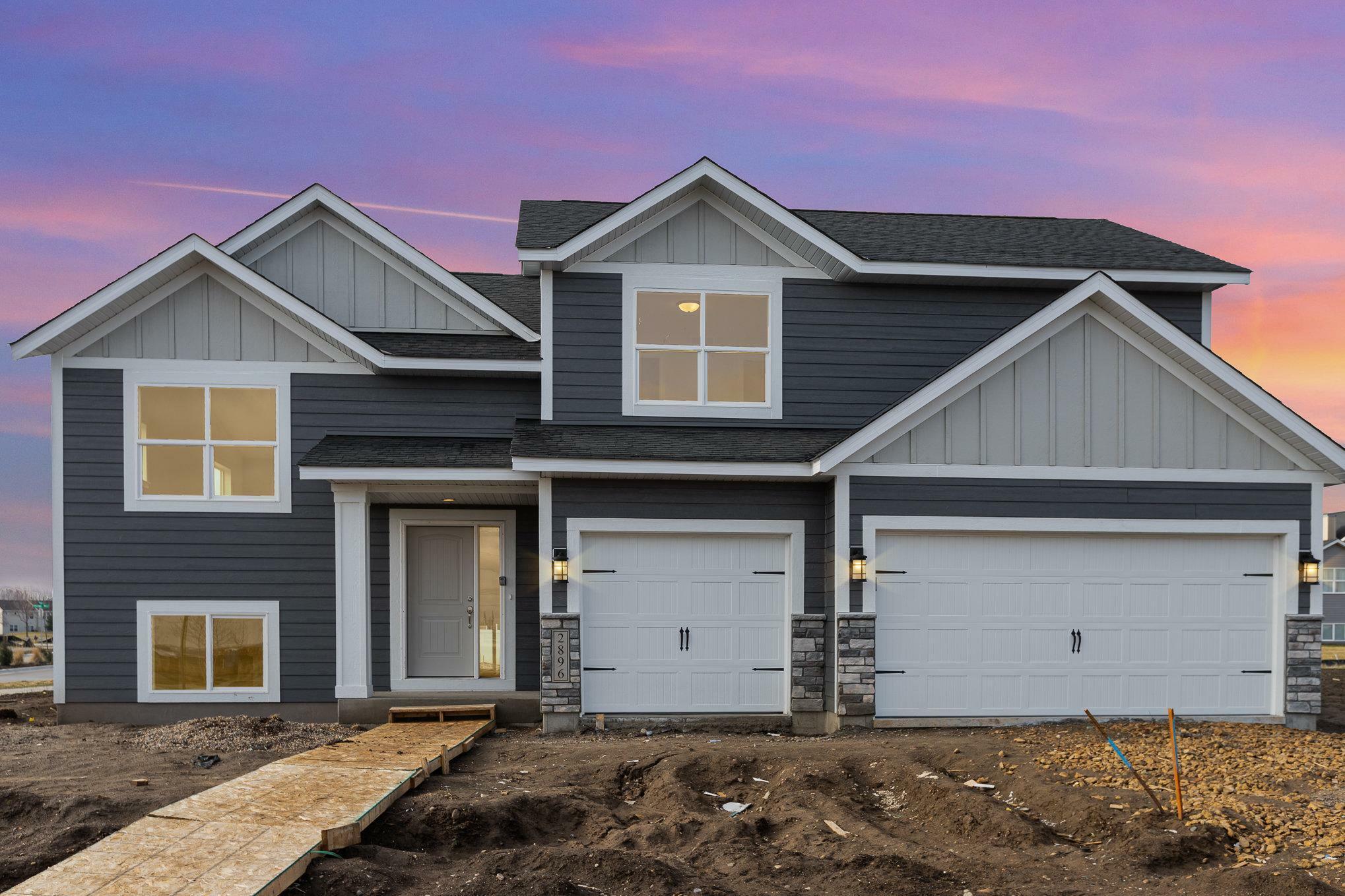 2886 Trinity Drive  Shakopee MN 55379 photo