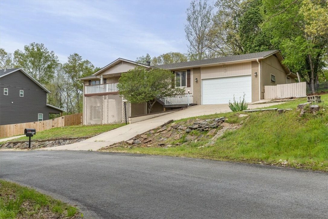 5 Sorbie Drive  Bella Vista AR 72715 photo