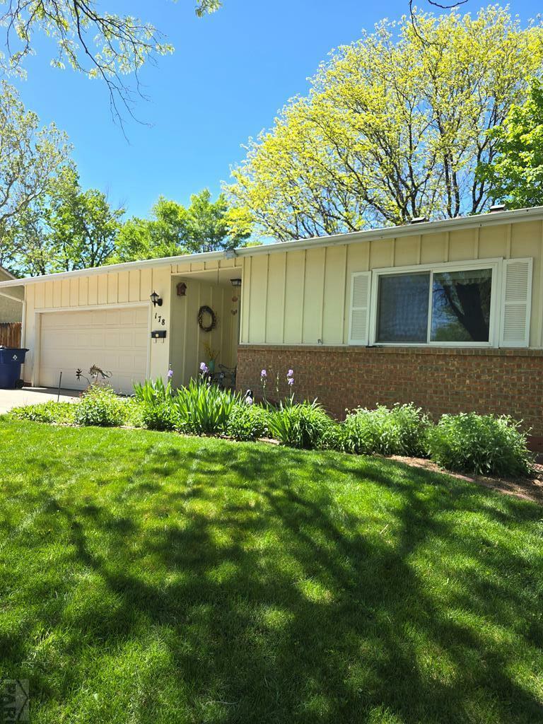 Property Photo: 178 Macneil Place CO 81001